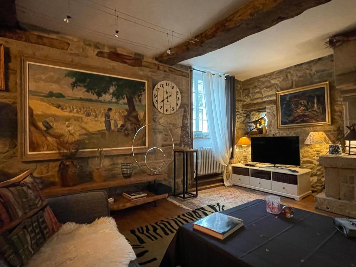 Appartement De 1634 Avec Balcon Au Sud Sur Jardin En Plein Coeur Historique Tréguier Esterno foto